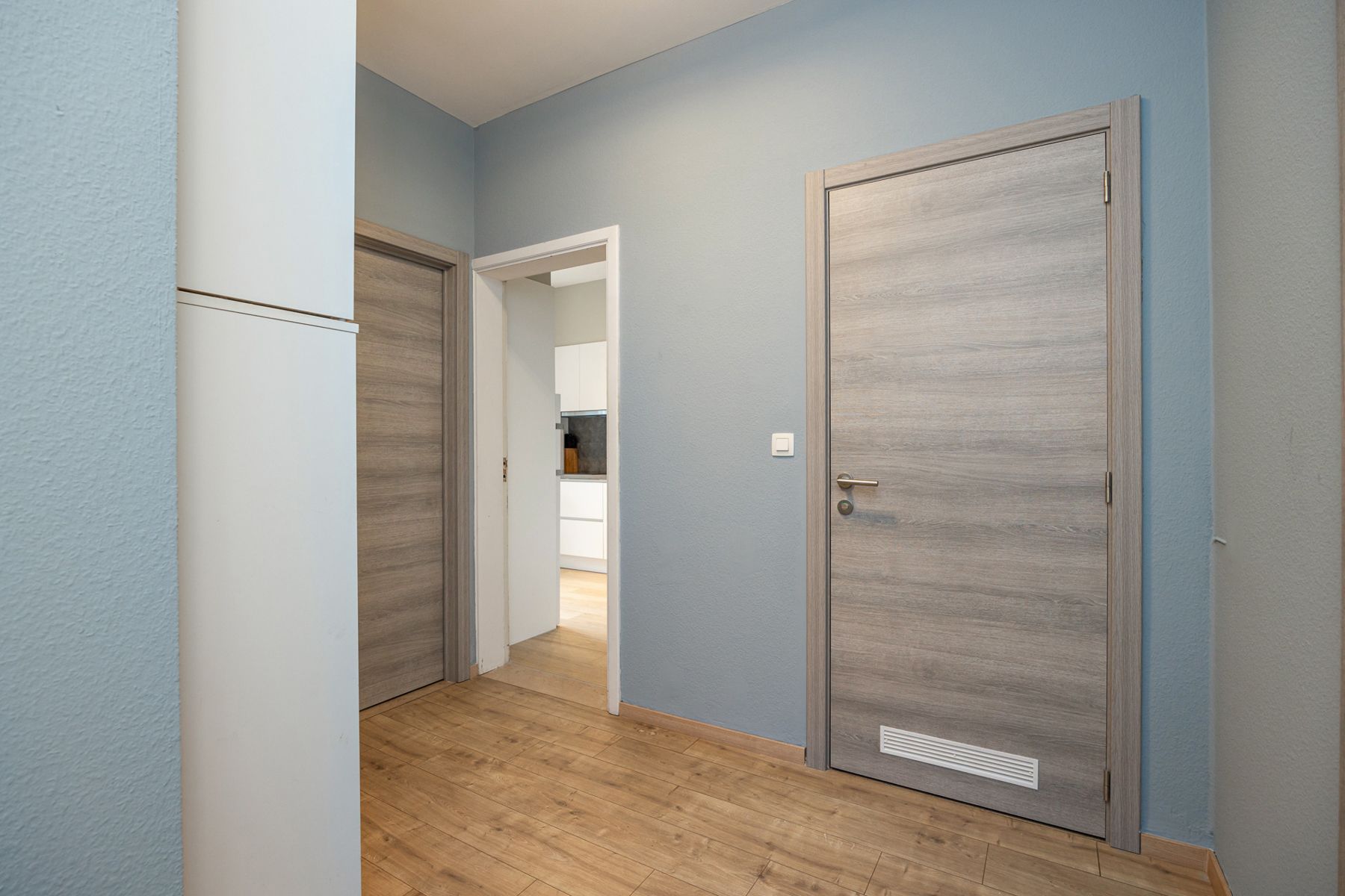 Modern appartement met mooie tuin foto 6
