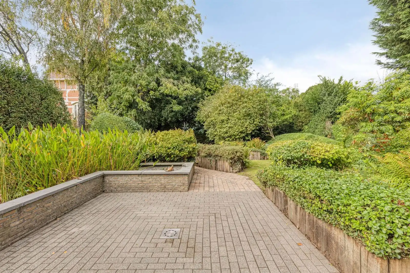 Charmante woning met tuin foto 13