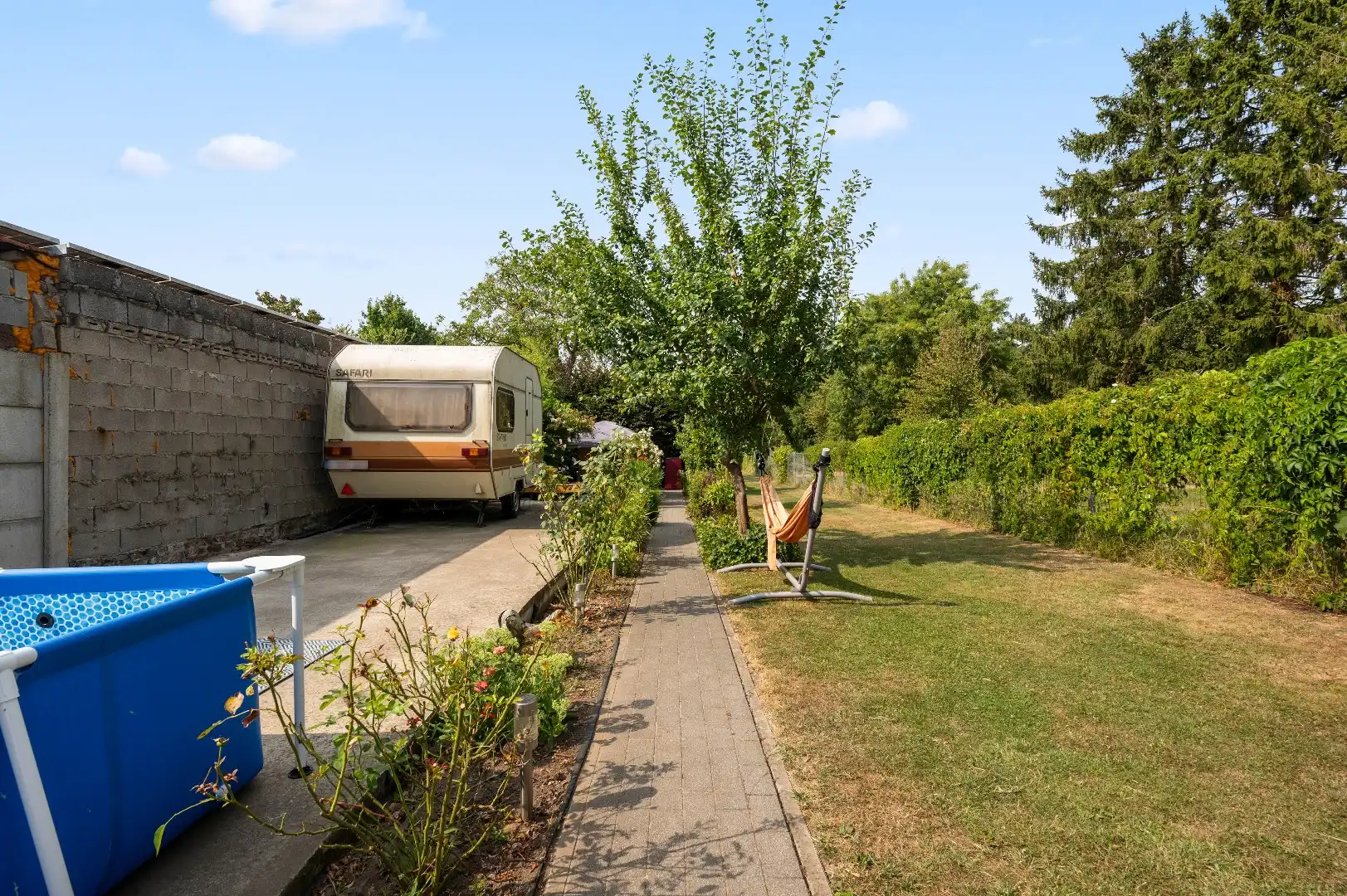 Instapklare gezinswoning met 4 slpks en ruime zuidwestgerichte tuin foto 27