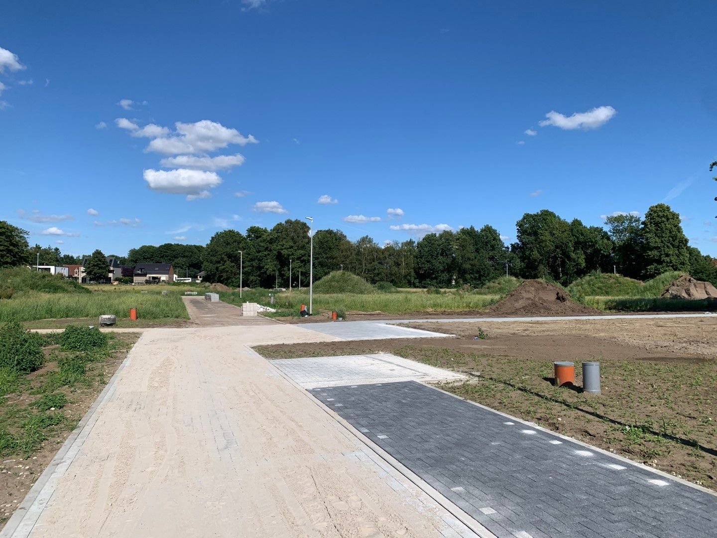 Laatste bouwgrond voor open bebouwing in familievriendelijke buurt foto 1