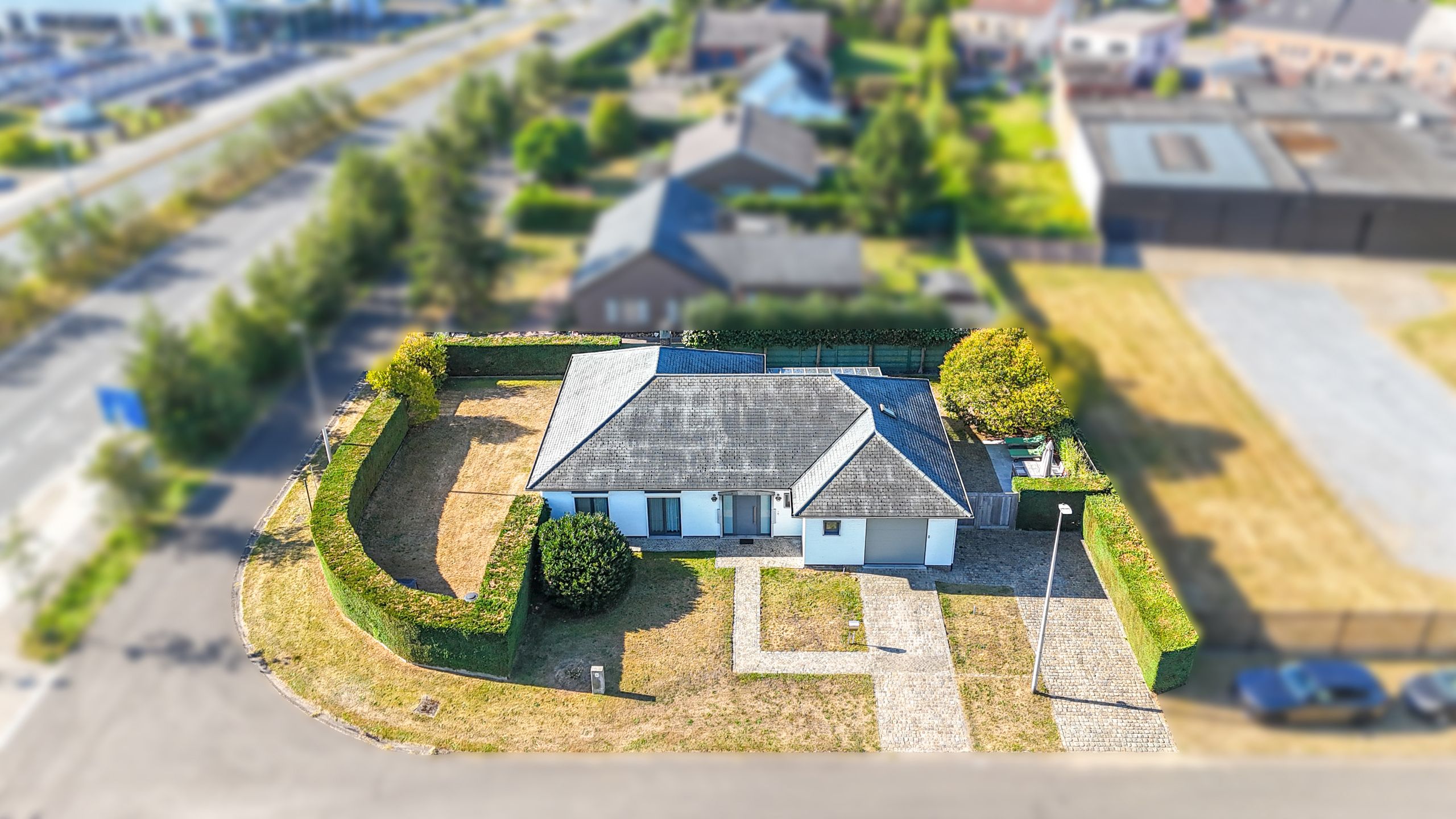 Gerenoveerde gelijkvloerse woning met 3 slpks en garage! foto 41