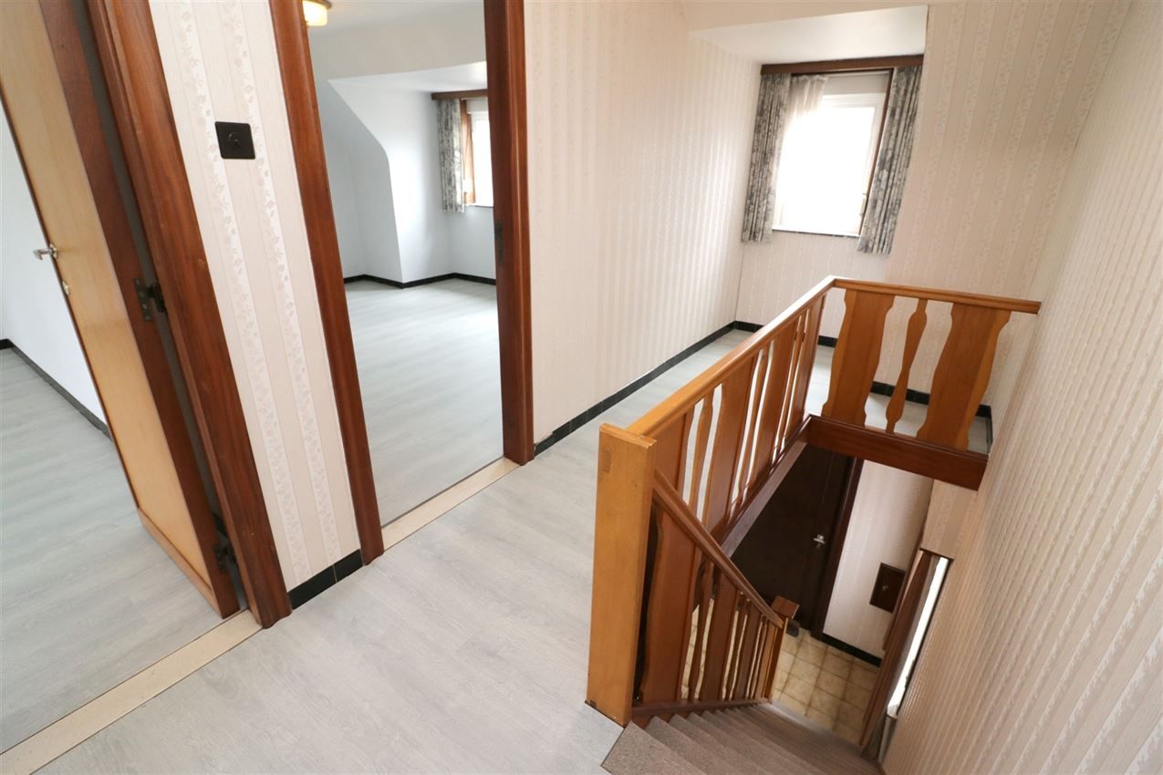 degelijke woning (3 slpk) op 11 a 95 ca foto 20