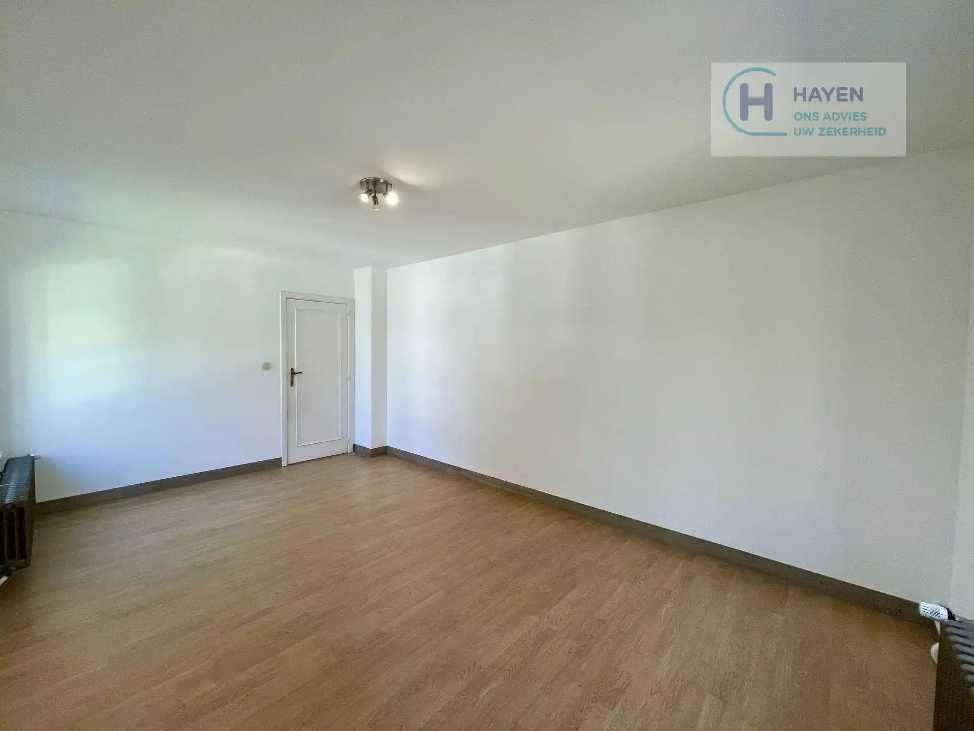 Villa met 4 slaapkamers en tuin foto 28