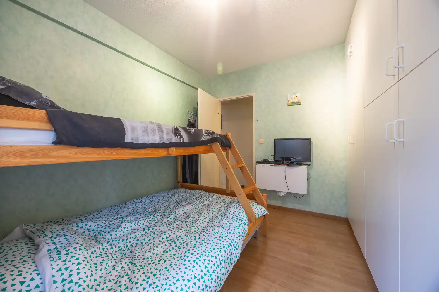 2-slaapkamer appartement in centrum Mariakerke foto 14