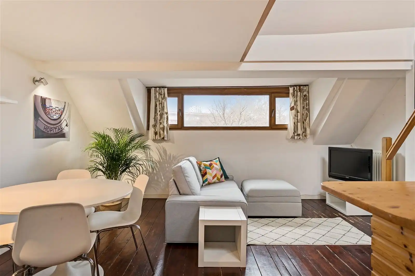 Furnished 1 bedroom apartment foto 2