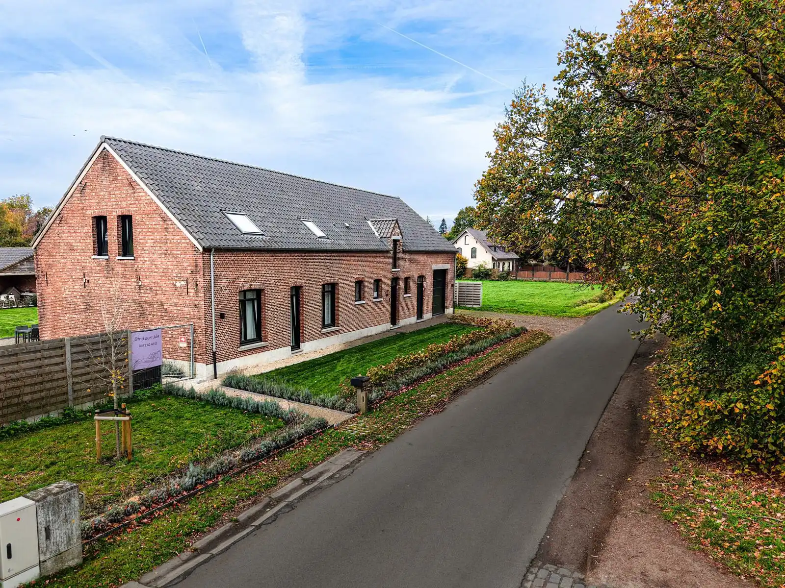 Gerenoveerde hoeve met 3slpk, 2bdk en tal van mogelijkheden foto 2