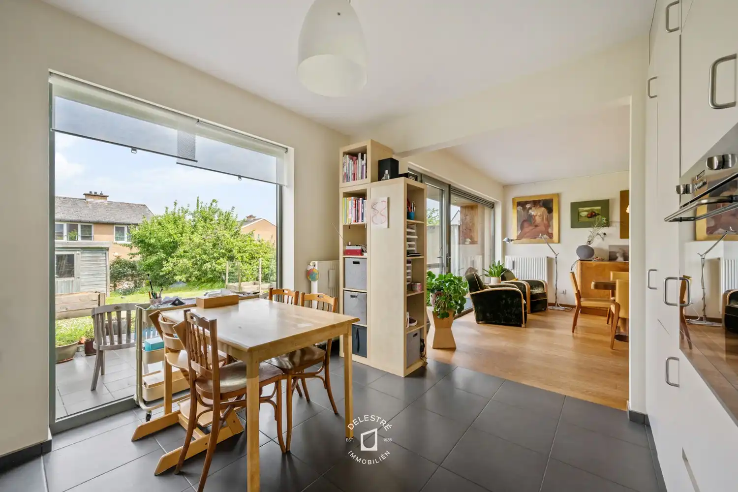 RUSTIG GELEGEN ENERGIEZUINIGE WONING 4 SLPK. INCLUSIEF GARAGEBOX foto 10