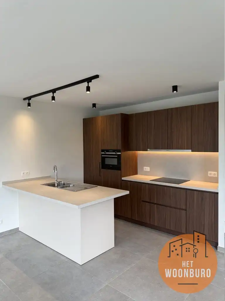 Nieuwbouw appartement met 2 slpks, terras en autostaanplaats foto 6
