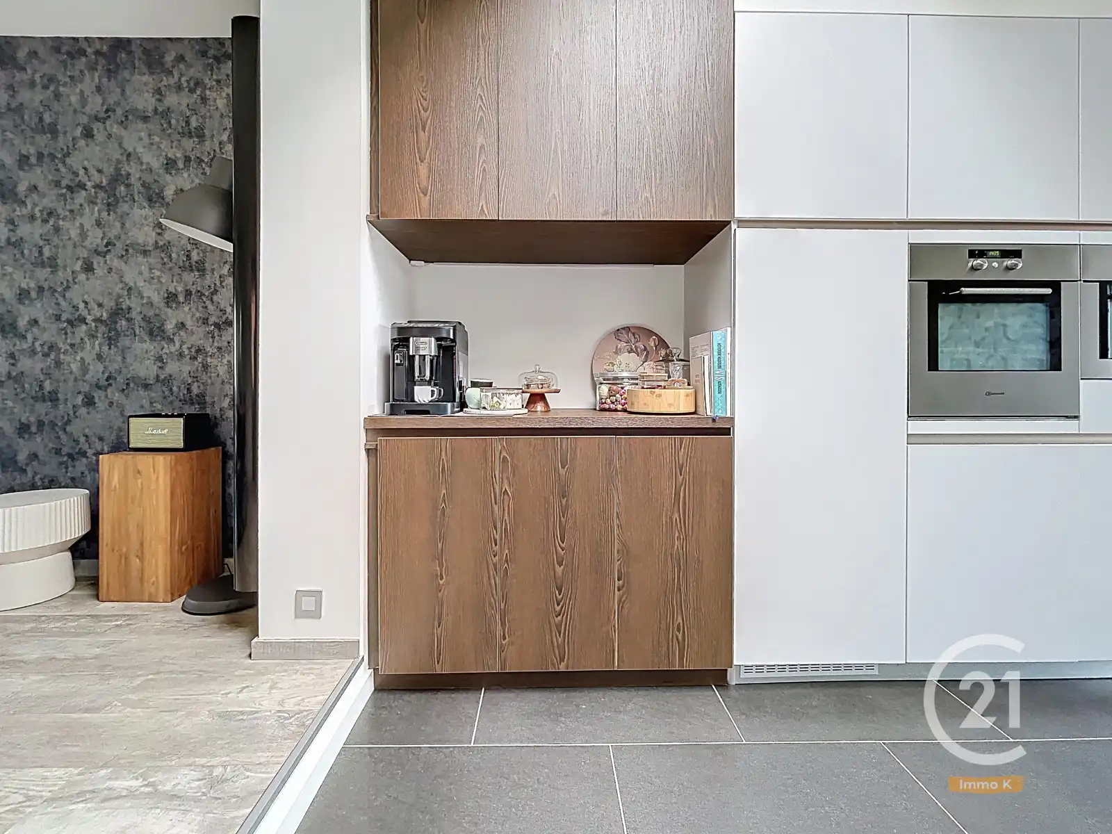 Instapklare, goed onderhouden gezinswoning met ruime garage. foto 4