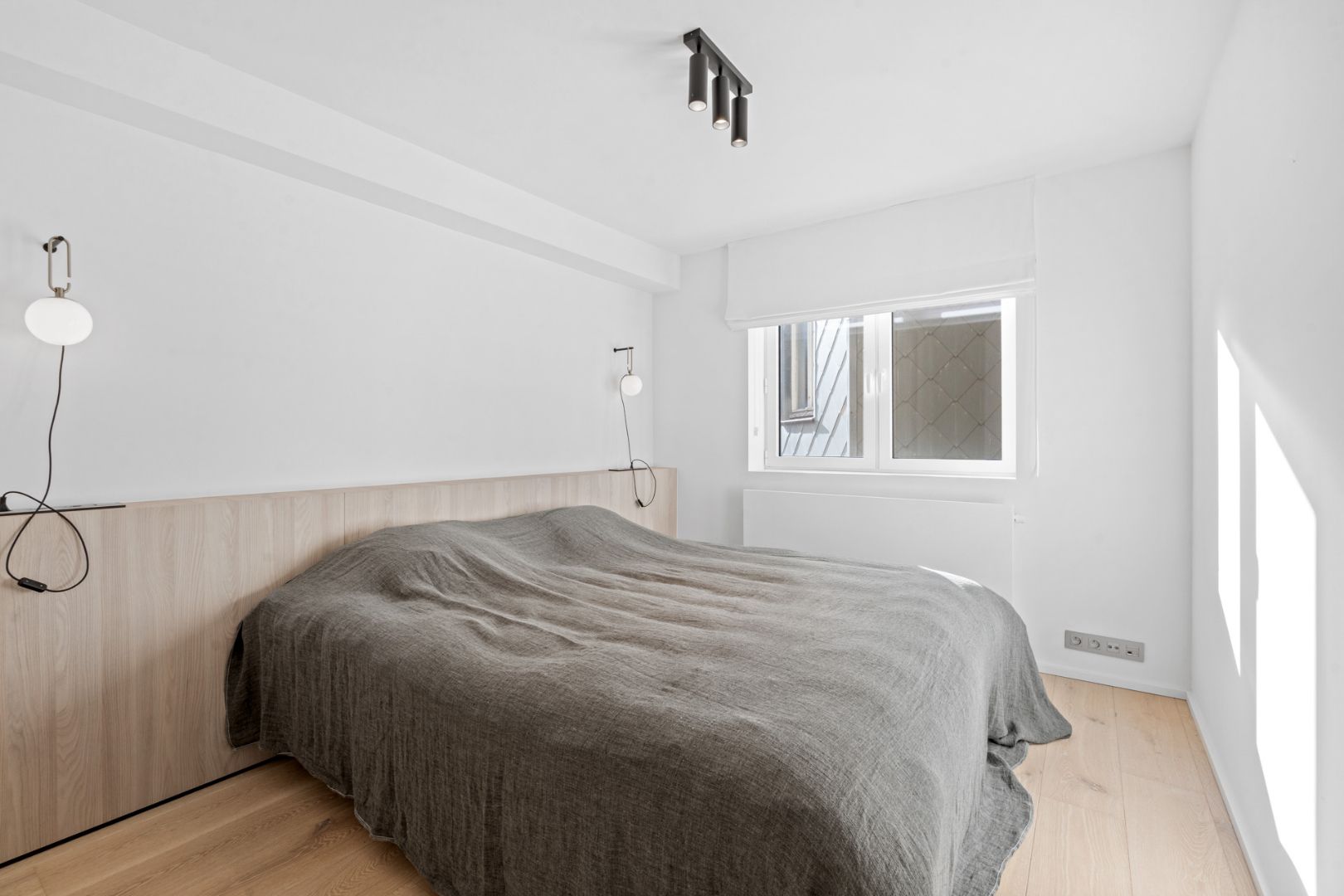 Prachtig appartement met zijdelings zeezicht foto 19