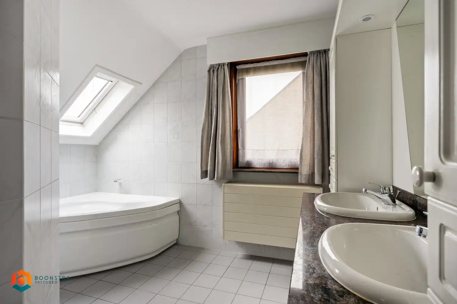 Woning met 3 (mogelijks 4) slpkrs op ruim perceel te Putte foto 19