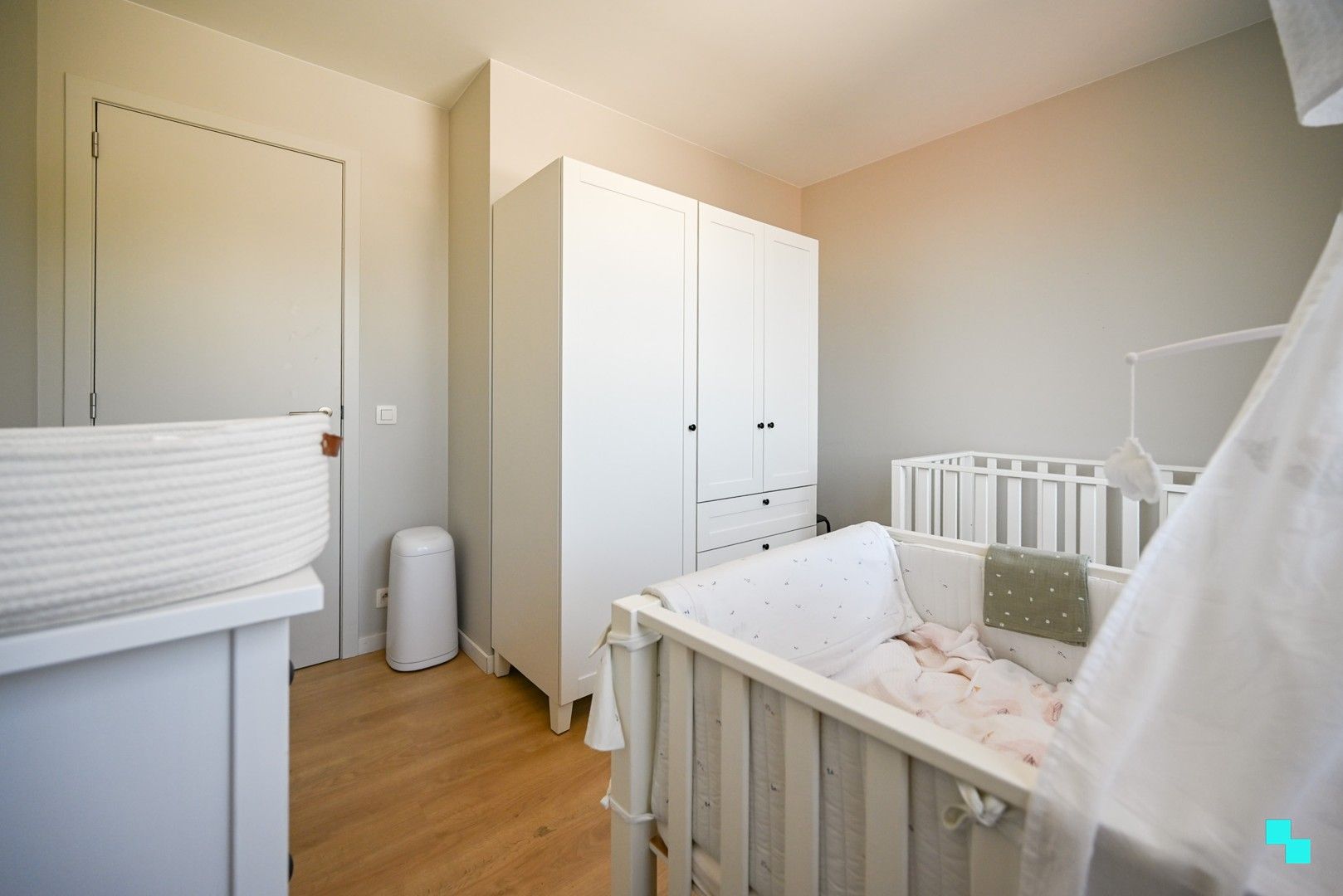 Energiezuinig tweeslaapkamer appartement te hartje Sint-Eloois-Winkel foto 24