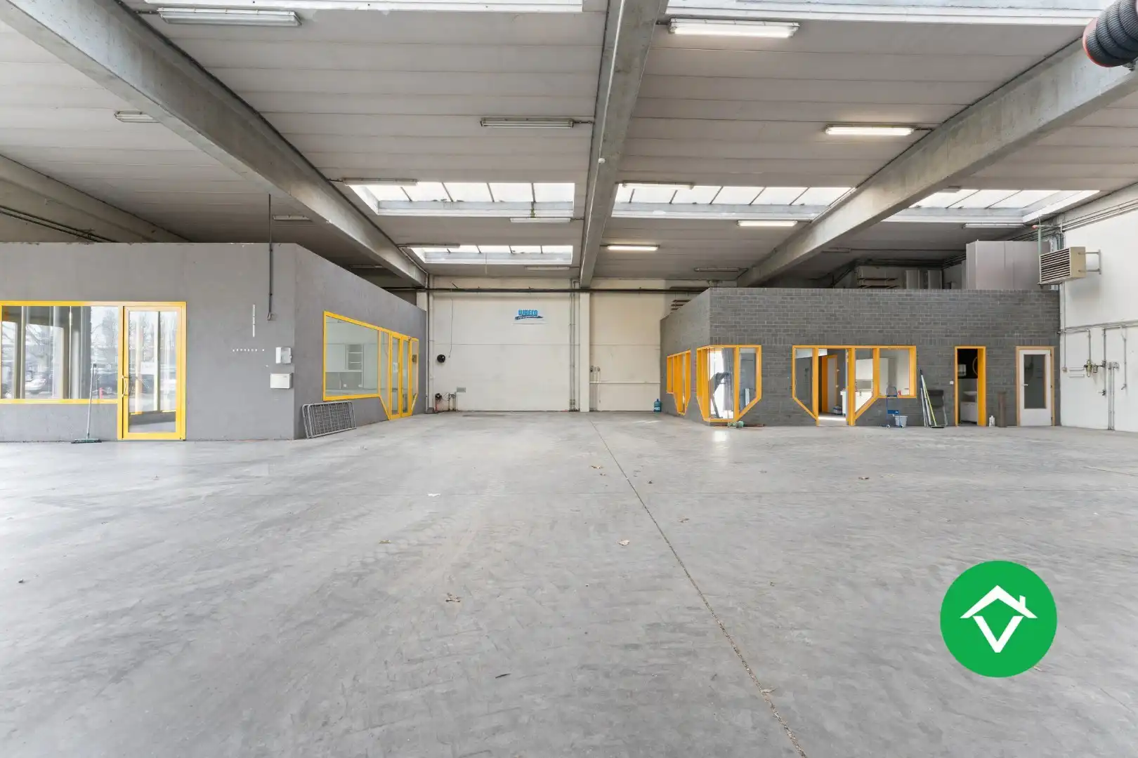 Bedrijfsgebouw met woonst te Ichtegem foto 7