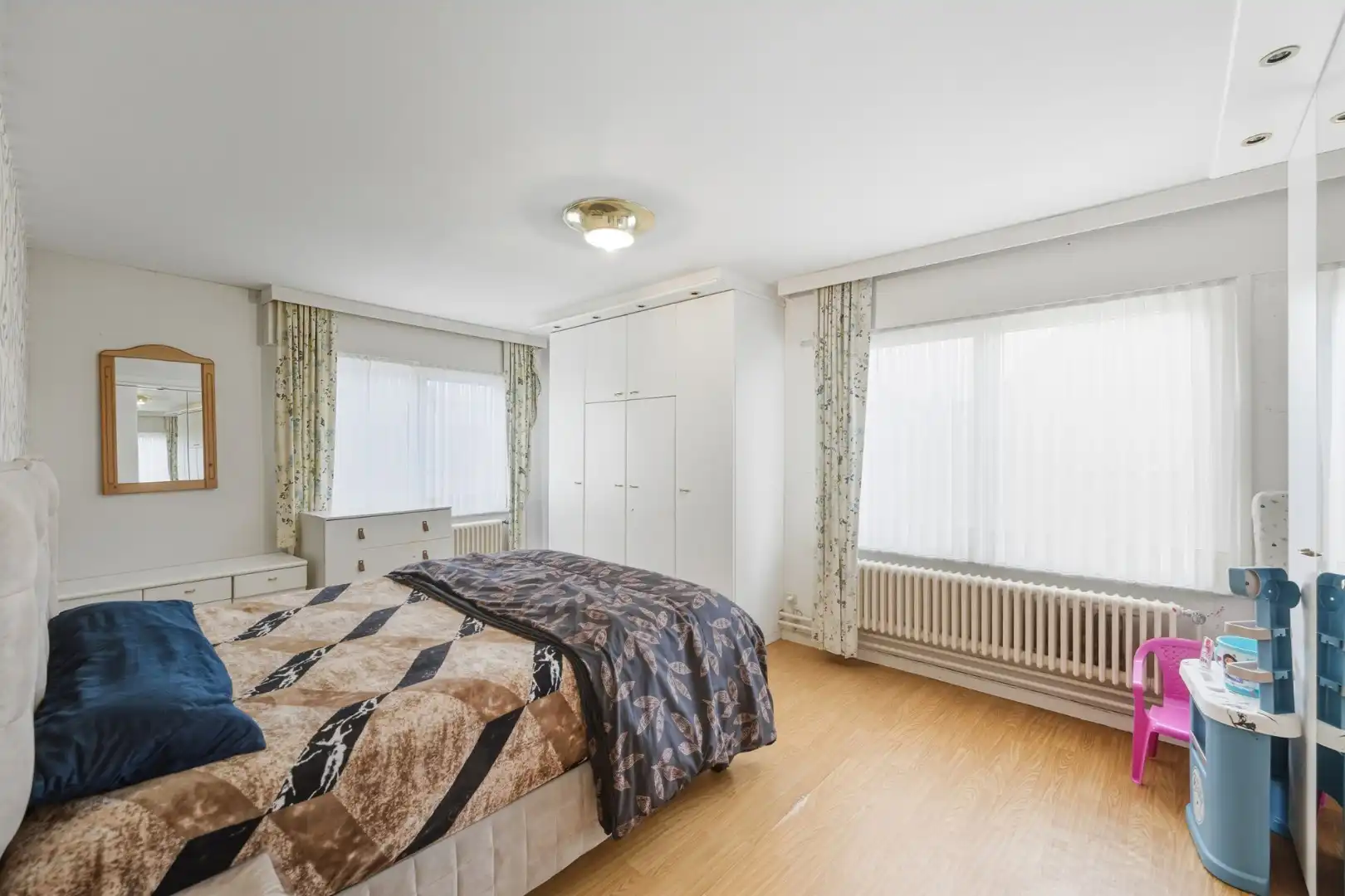 Instapklare, lichtrijke bel-etage woning met ruime garage en terras op centrale ligging foto 8