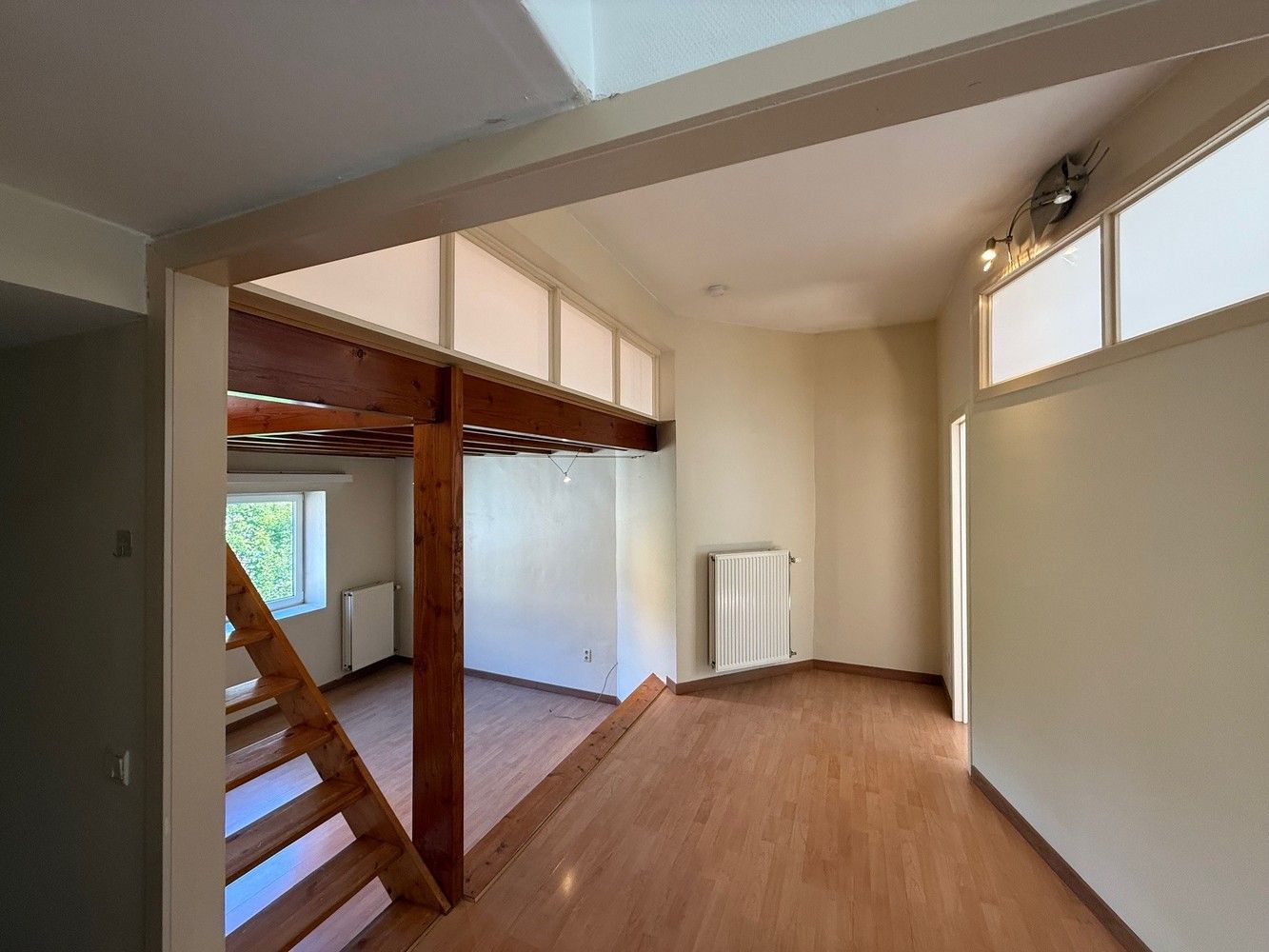 TWEE SLAAPKAMERS foto {{pictureIndex}}