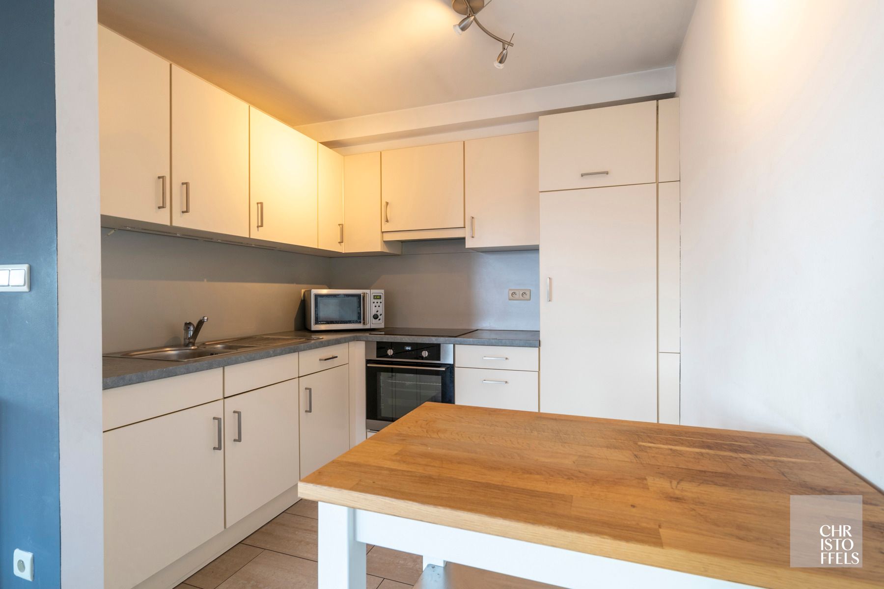 Duplex appartement (123 m²) met ruim terras in Zutendaal! foto 4