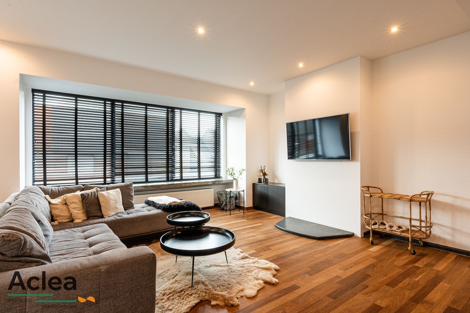 Prachtige duplex van 209m² met groot magazijn van 441m² én tuin foto 4