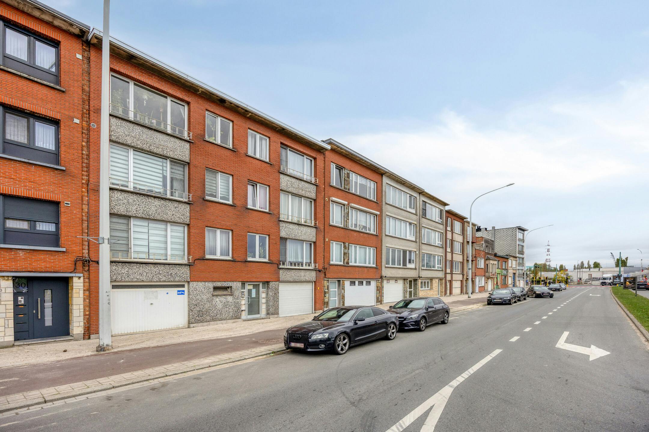 Energiezuinig appartement mét garage te koop in Merksem  foto 23