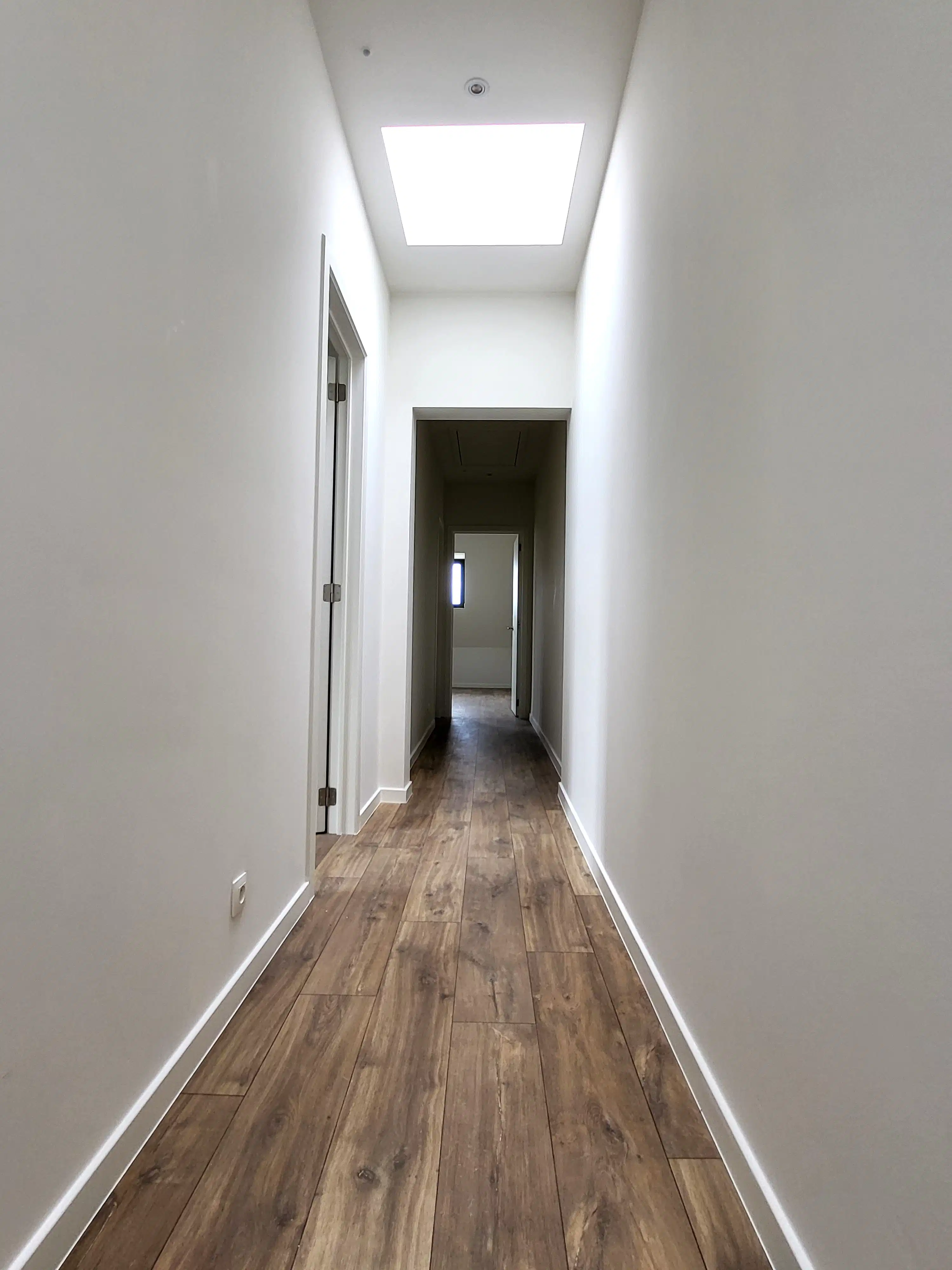 Volledig gerenoveerd appartement met 2 slaapkamers in het hart van Gent.  foto 24