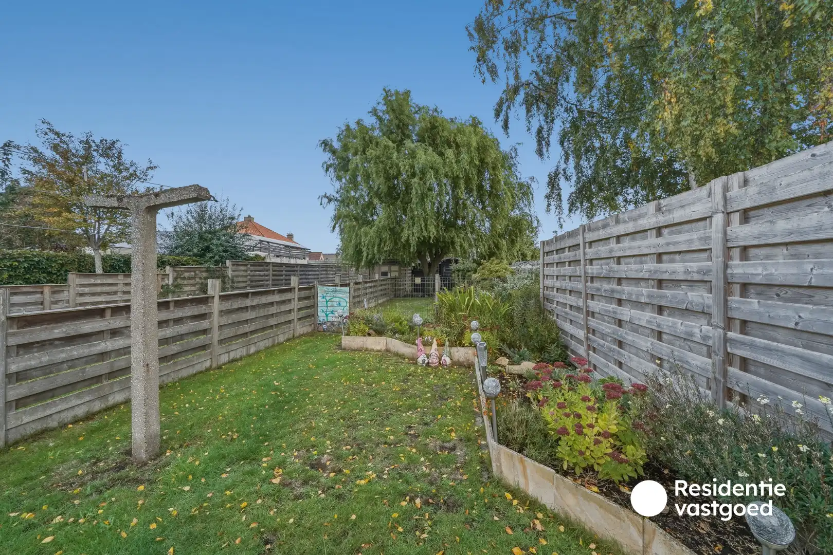 Gezellige woning met diepe tuin en 3 kamers nabij centrum Oudenburg foto 11