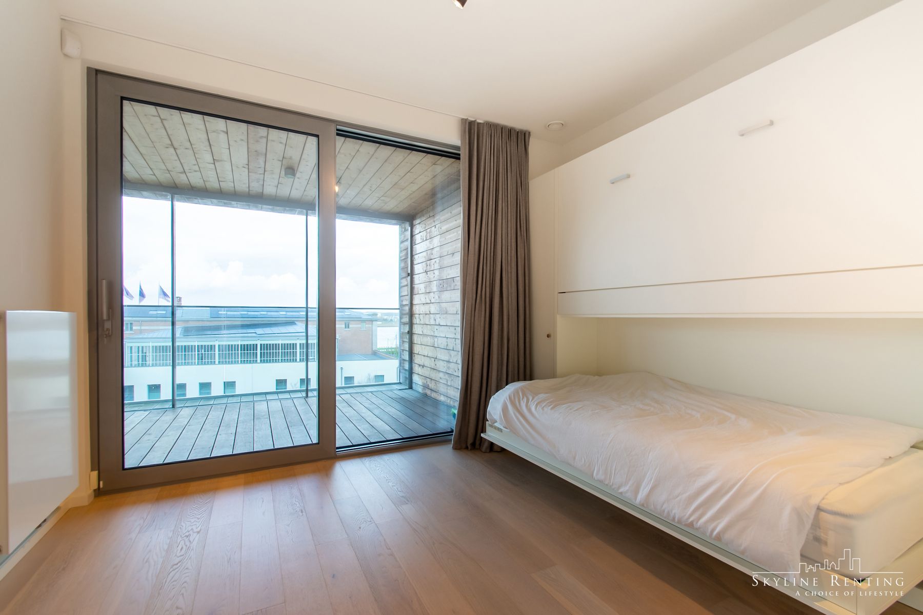 Gezelig lichtrijk gemeubeld 2 kamer app. met 2 TERRASSEN foto 14