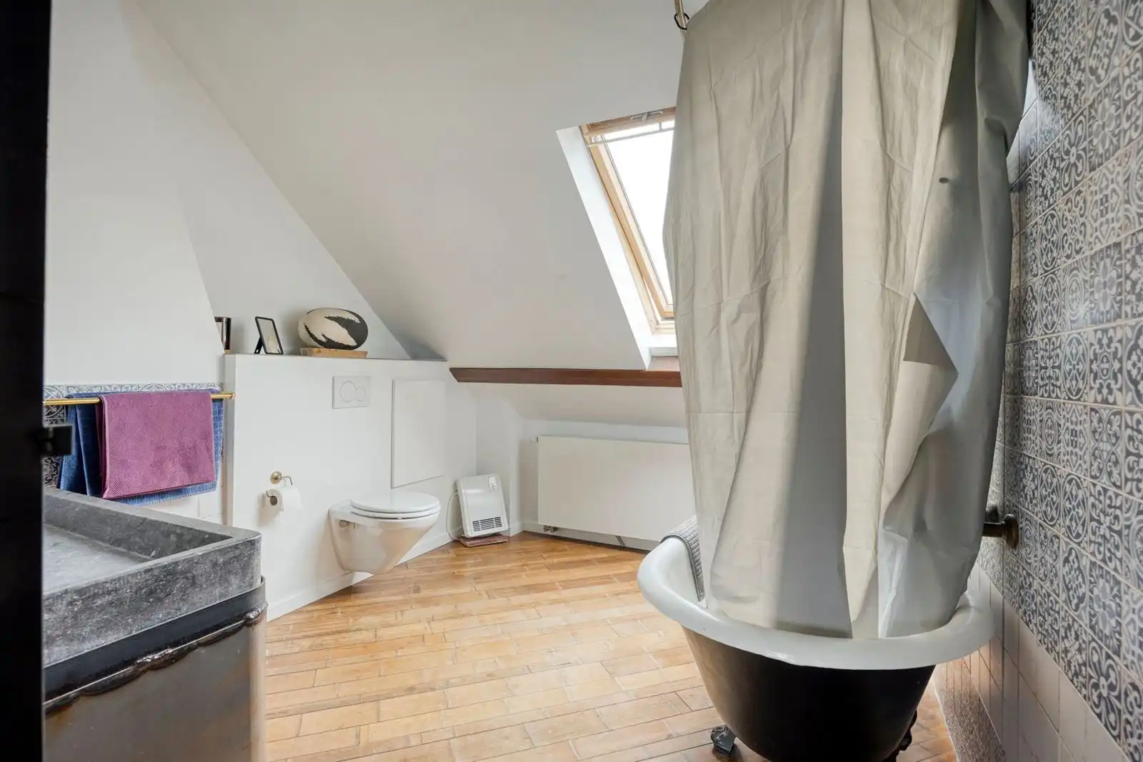 Charmante woning met gezellige tuin, 3 slaapkamerse en 2 badkamers foto 29