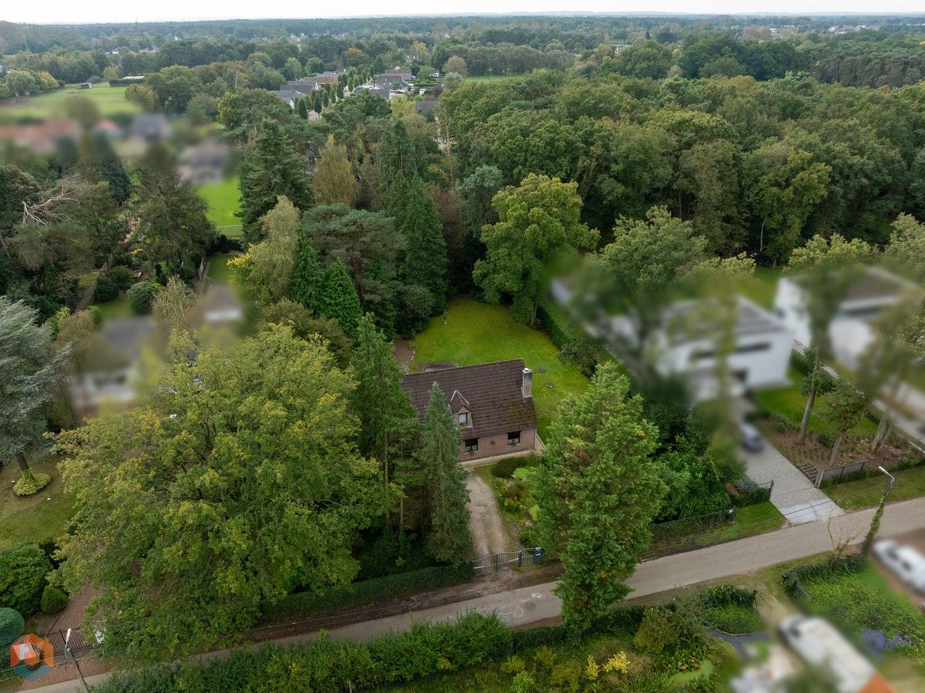 Gezinswoning met 4 slpkrs op uitstekende groene ligging (3050m2) foto 20