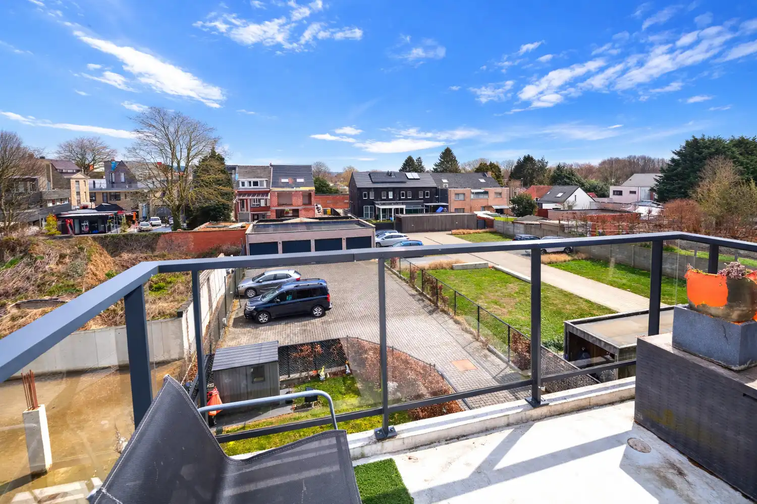 RECENT APP. MET 2 SLK, TERRAS EN PARKING! foto 11