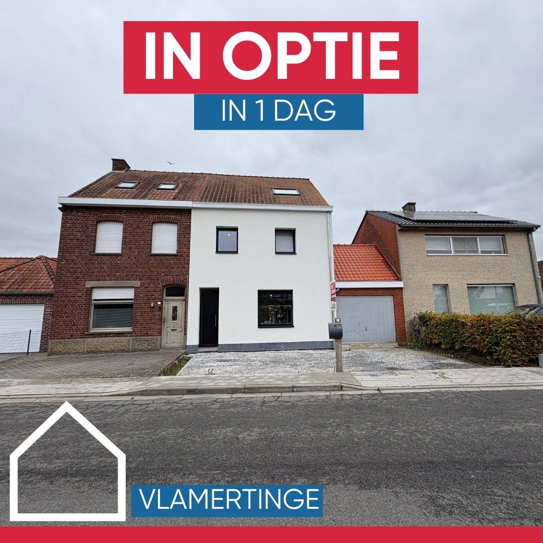 🏡 Grondig gerenoveerde woning met zonnige tuin in centrum Vlamertinge (Ieper) foto {{pictureIndex}}