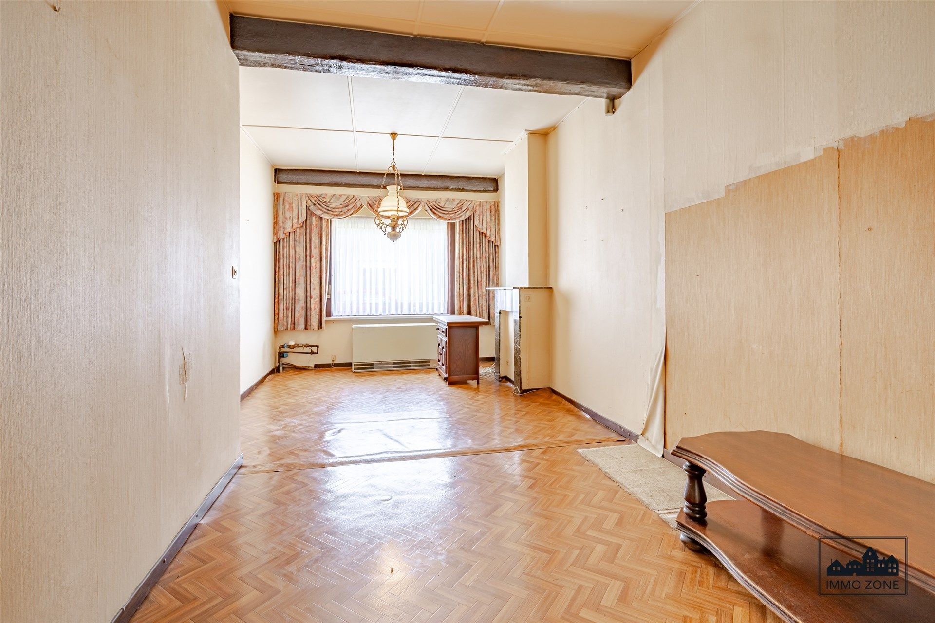 Woning met 3 slaapkamers, grote tuin en achteruitgang foto 4