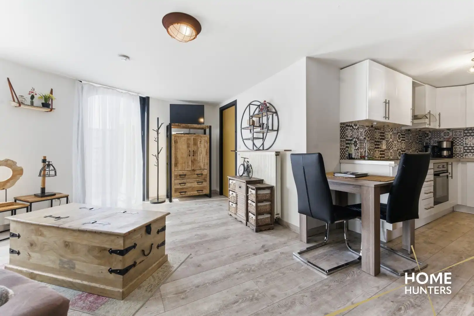 Rendabel investeringspand met combinatie van vaste verhuur en vakantieappartementen in centrum Ieper foto 19