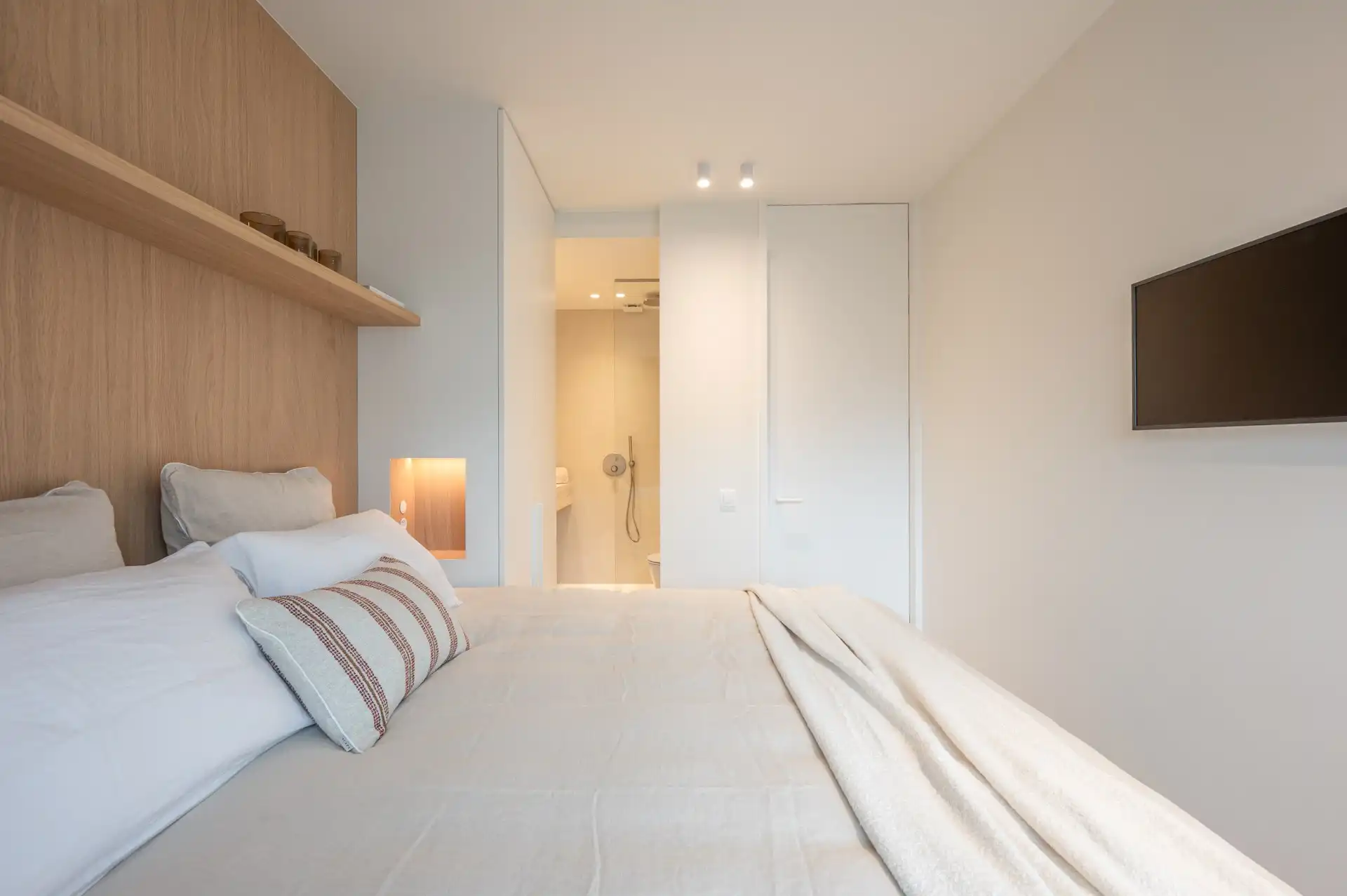 Zeer goed gelegen appartement op enkele passen van het gezellige Rubensplein. foto 18