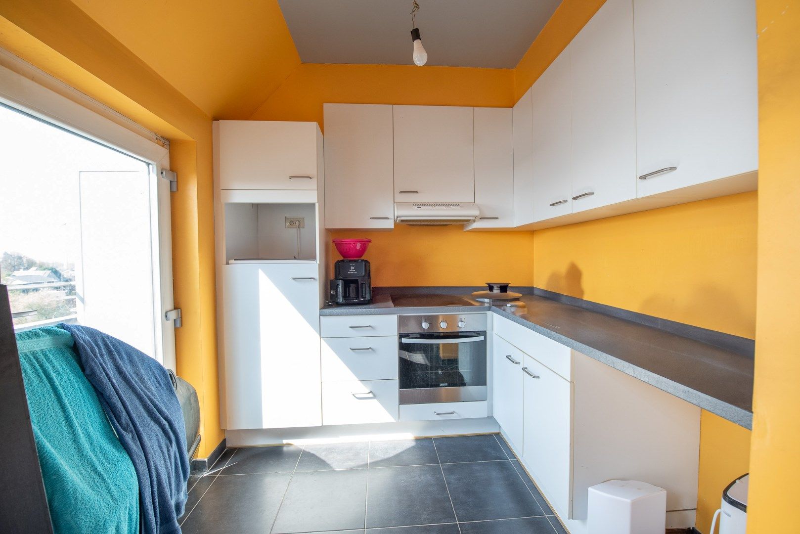 Centraal gelegen dakappartement te Zulte! foto 3