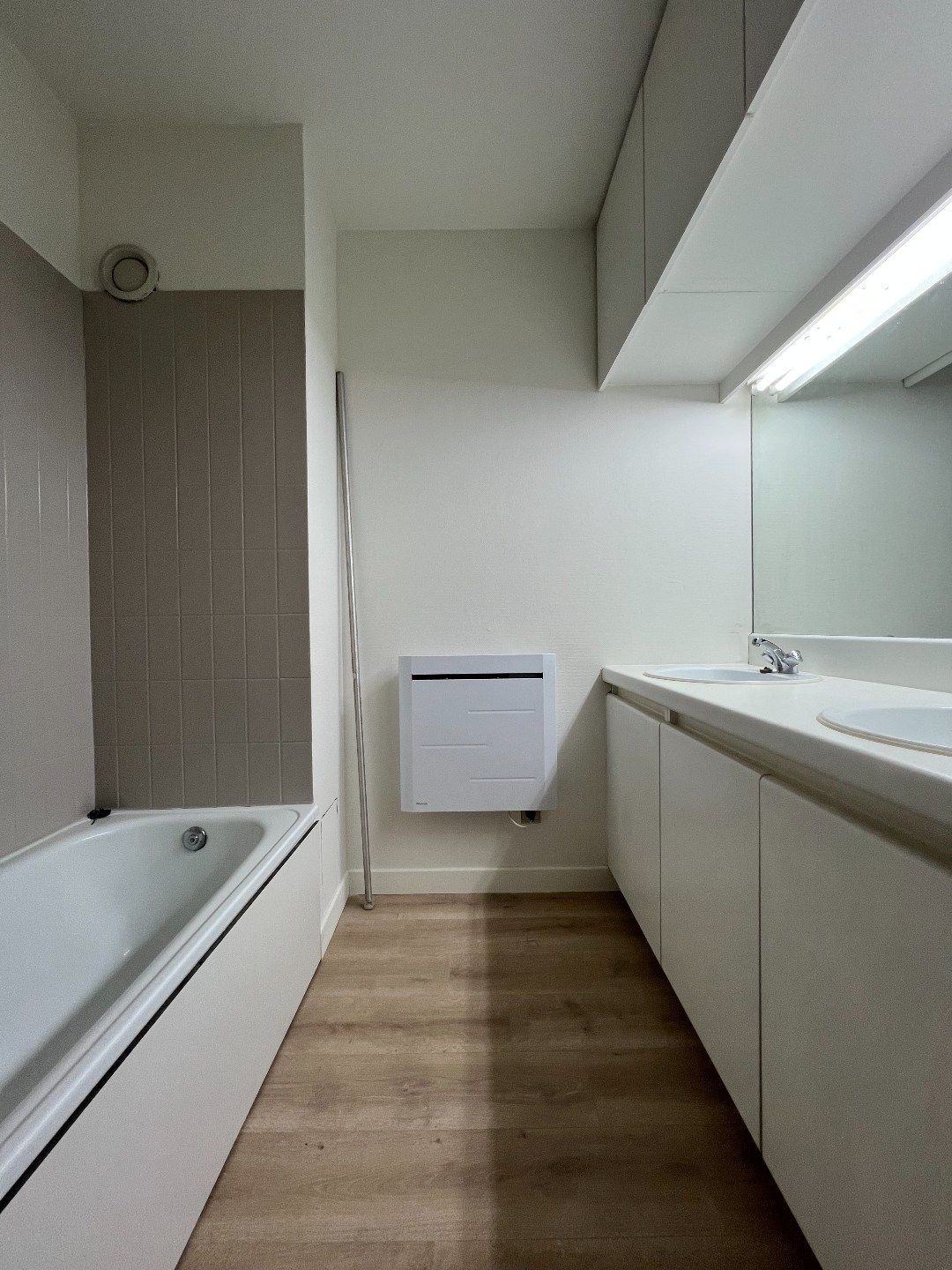 Op 50m afstand van het Sint-Baafsplein en de Korenmarkt foto 8