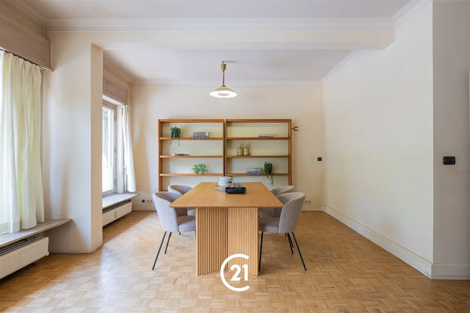 Gelijkvloers appartement op toplocatie in Gent. foto 4