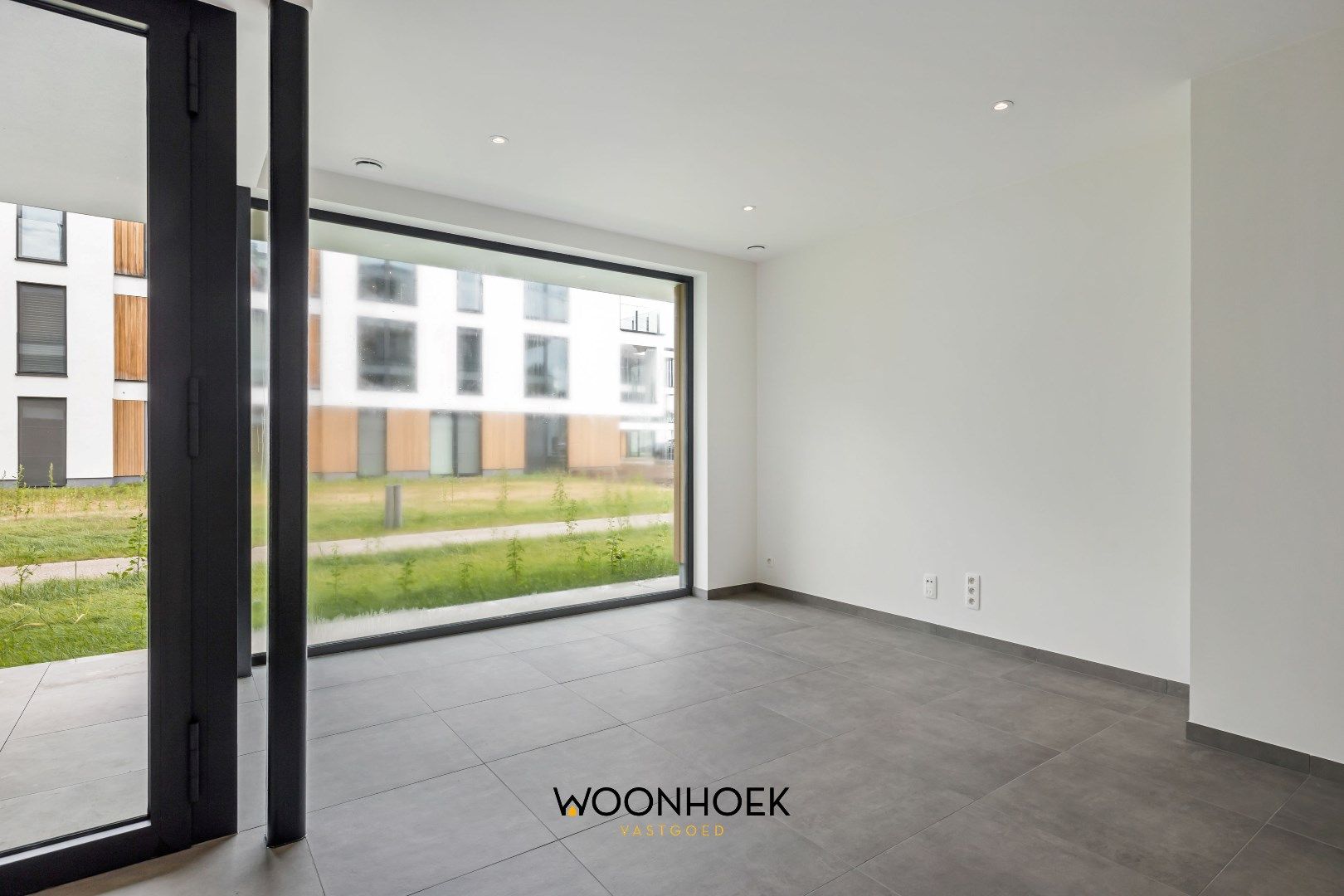 Luxueus 2-slpk nieuwbouwappartement OEVERPARK te Lokeren foto 7