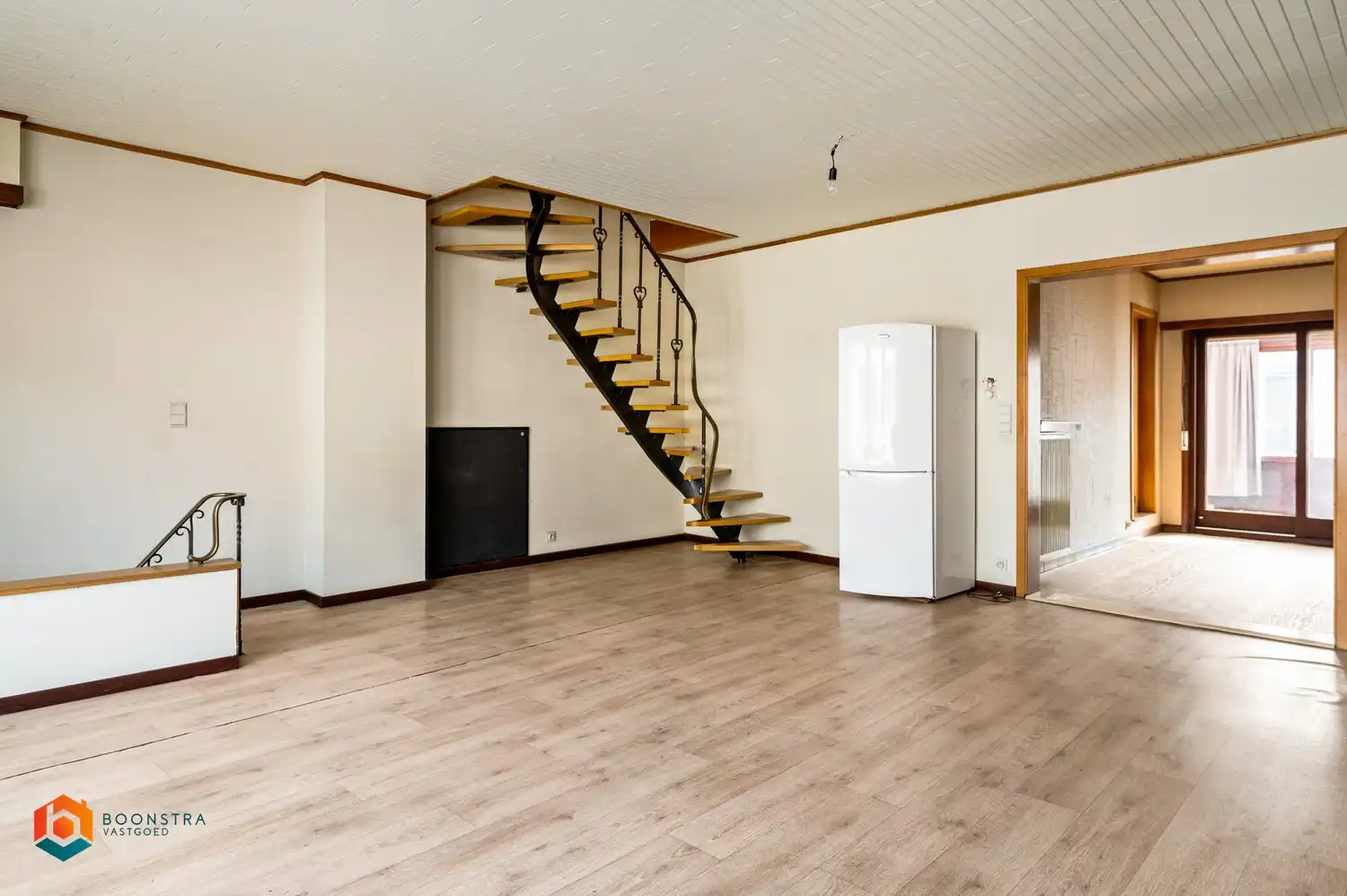 Woning met 2 slkprs te Elzenstraat foto 2