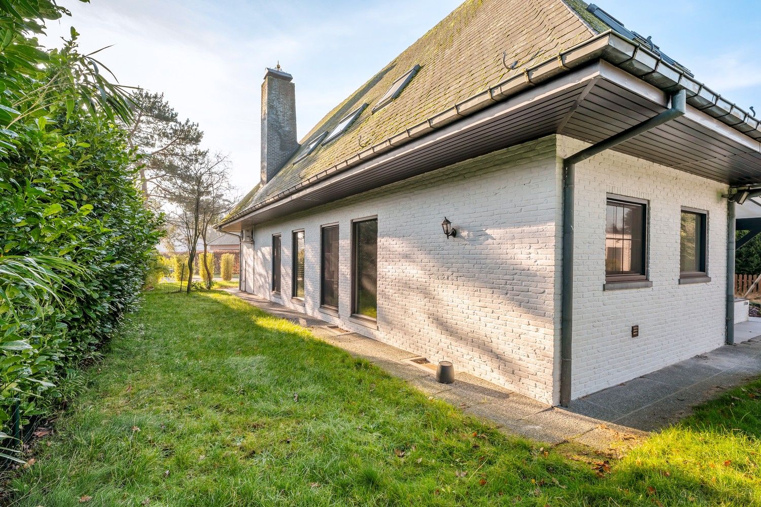 Prachtige en ruime villa met mogelijk zes slaapkamers gelegen op een toplocatie. foto 40