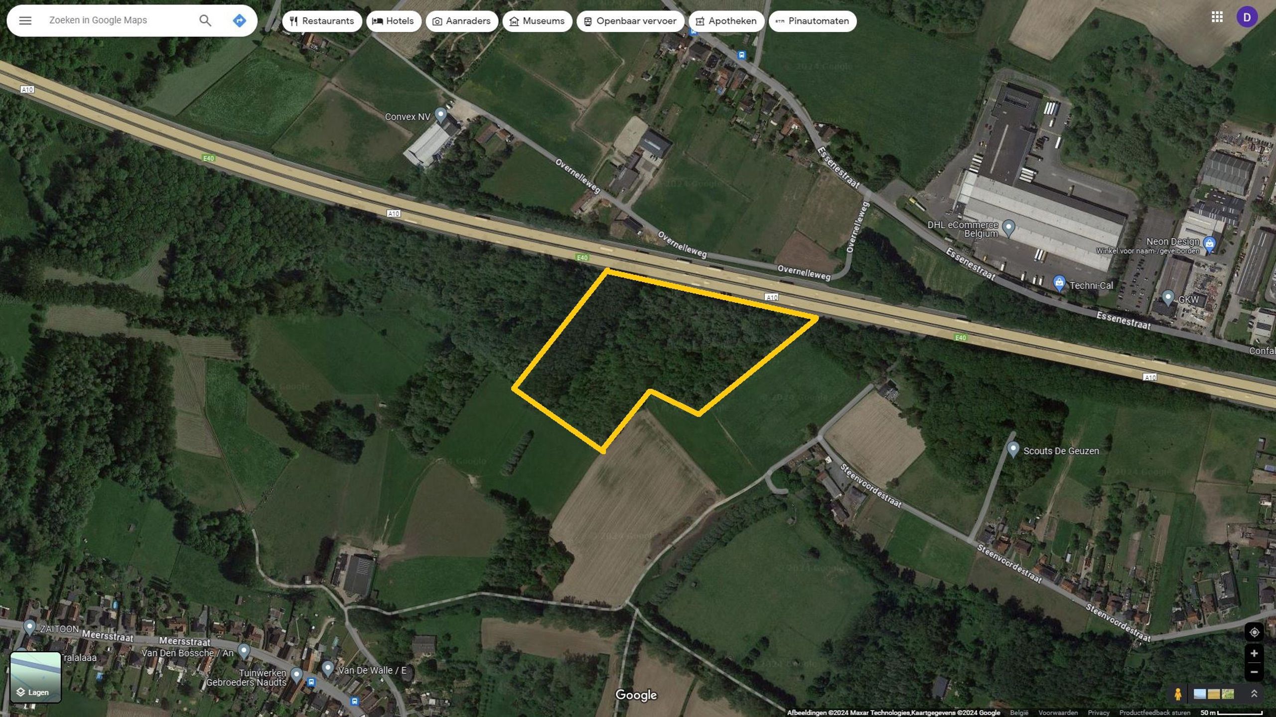 Landbouwgrond en bos van +/- 2ha31a66ca foto {{pictureIndex}}