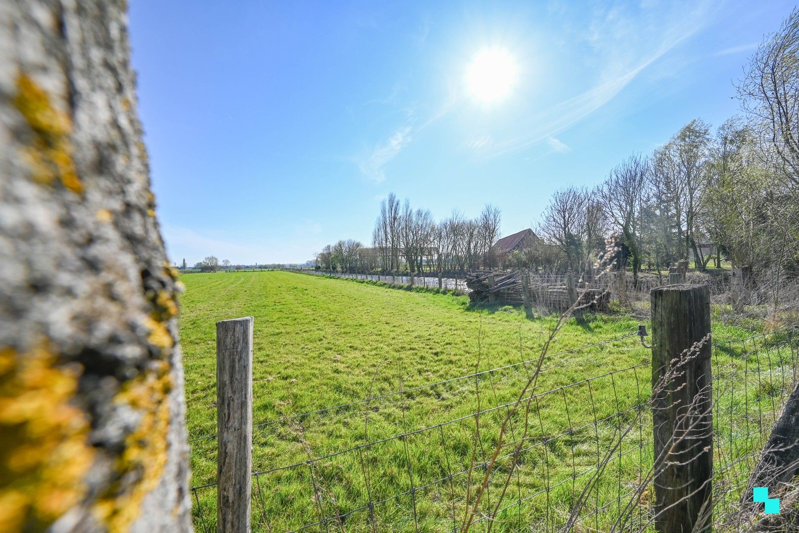 Charmante bungalow met landelijk uitzicht in Moen foto 4