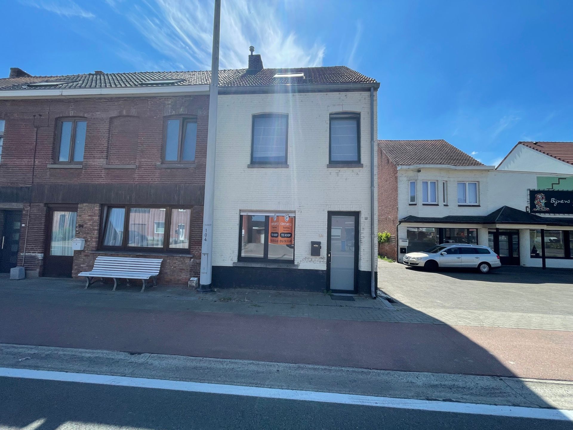 Instapklare woning aan de rand van Aarschot foto {{pictureIndex}}
