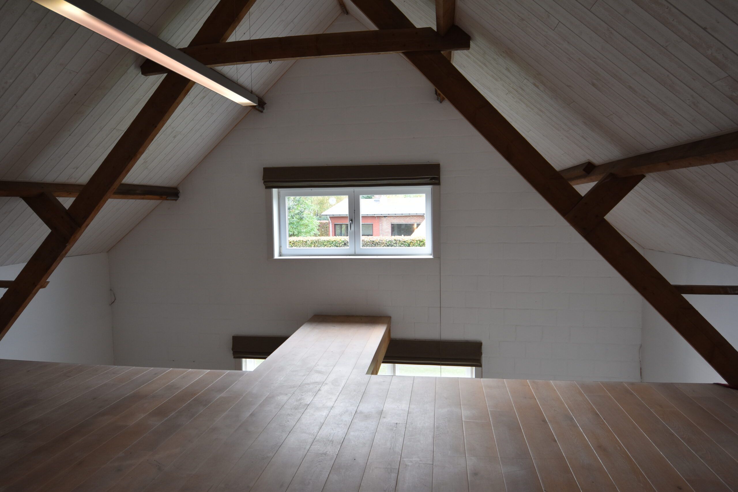 Landhuis met bijgebouw (kantoor+garage) in Moerbeke foto 21