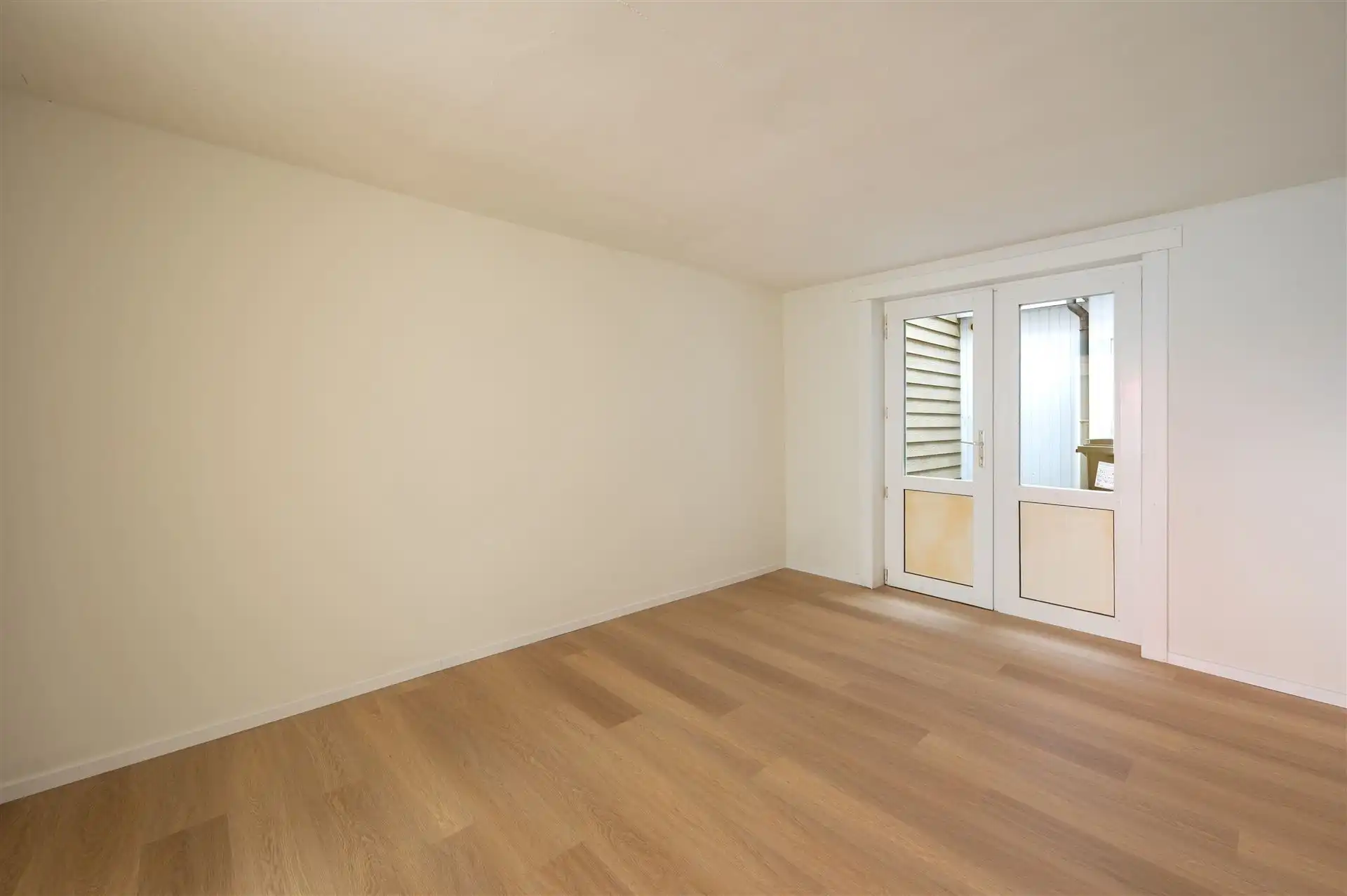 Ruime, volledig gerenoveerde herenwoning met 6 kamers foto 36