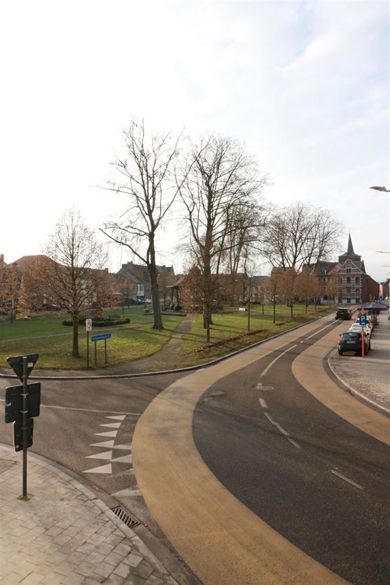 Unieke duplex met twee slpk, terras, autostaanplaats, label A foto 42