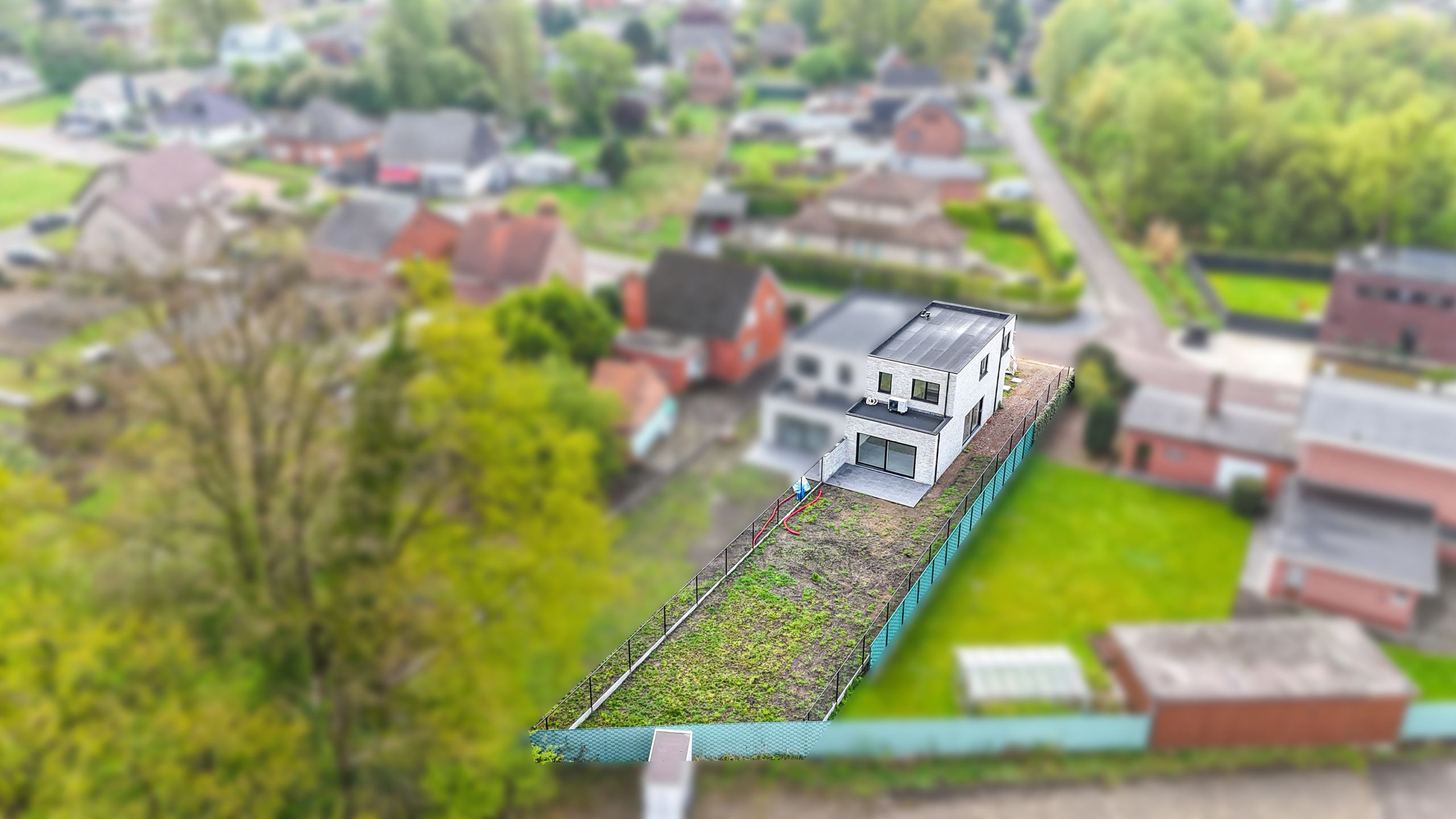 Rustig gelegen instapklare nieuwbouw met 3 slaapkamers! foto 30