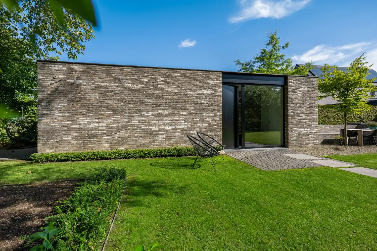 Energiezuinige villa met zwembad, wellness en praktijkruimte op een perceel van 998 m² te Putte foto 24