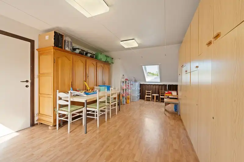 Verzorgde halfopen bebouwing met vele mogelijkheden te De Haan. foto 36