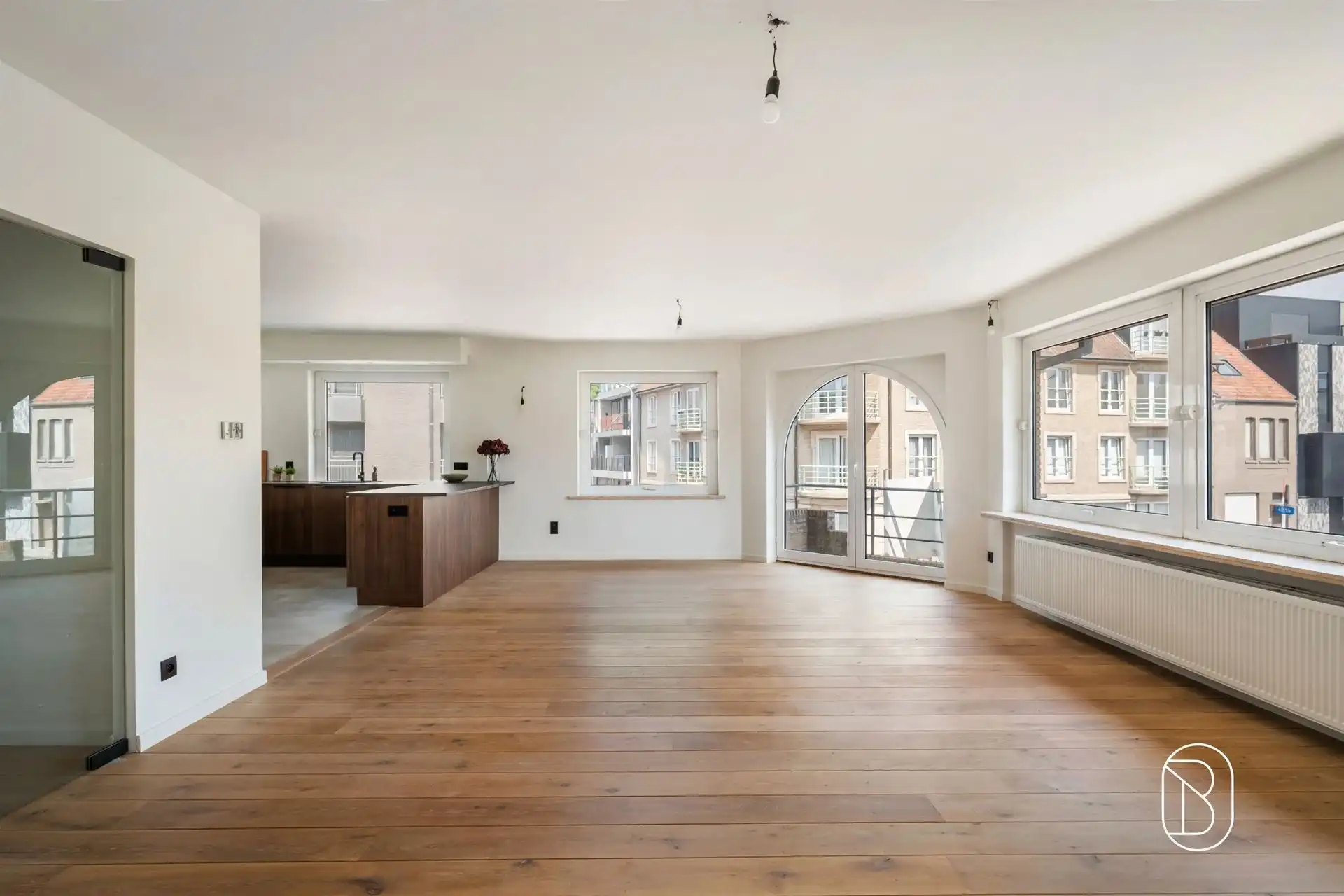 Stijlvol gerenoveerd appartement in het centrum! foto 7
