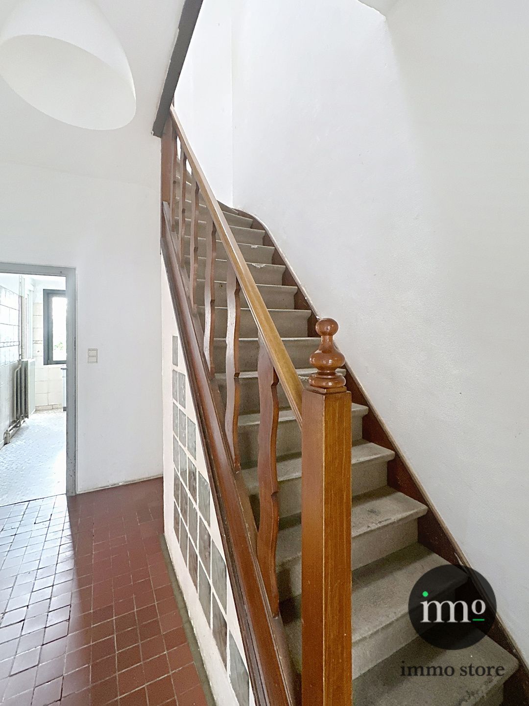 Goedgelegen rijwoning met 3, mogelijks 4 slaapkamers en tuin foto 9