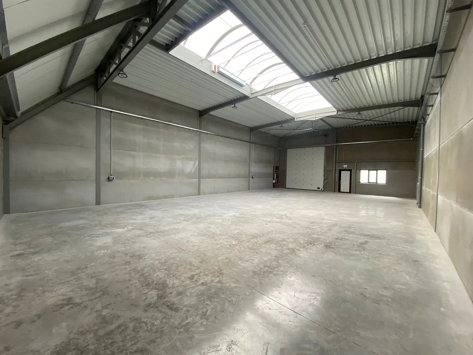 Nieuwbouw KMO-units te huur te Waregem foto 16